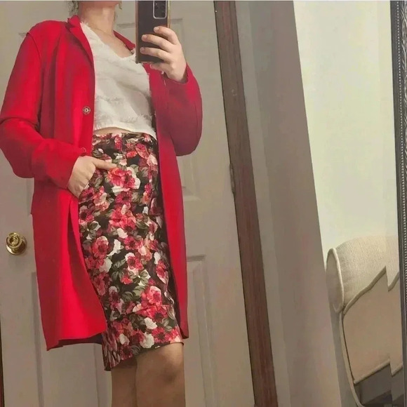 Banana Republic Floral skirt with pockets - Picture 9 of 11